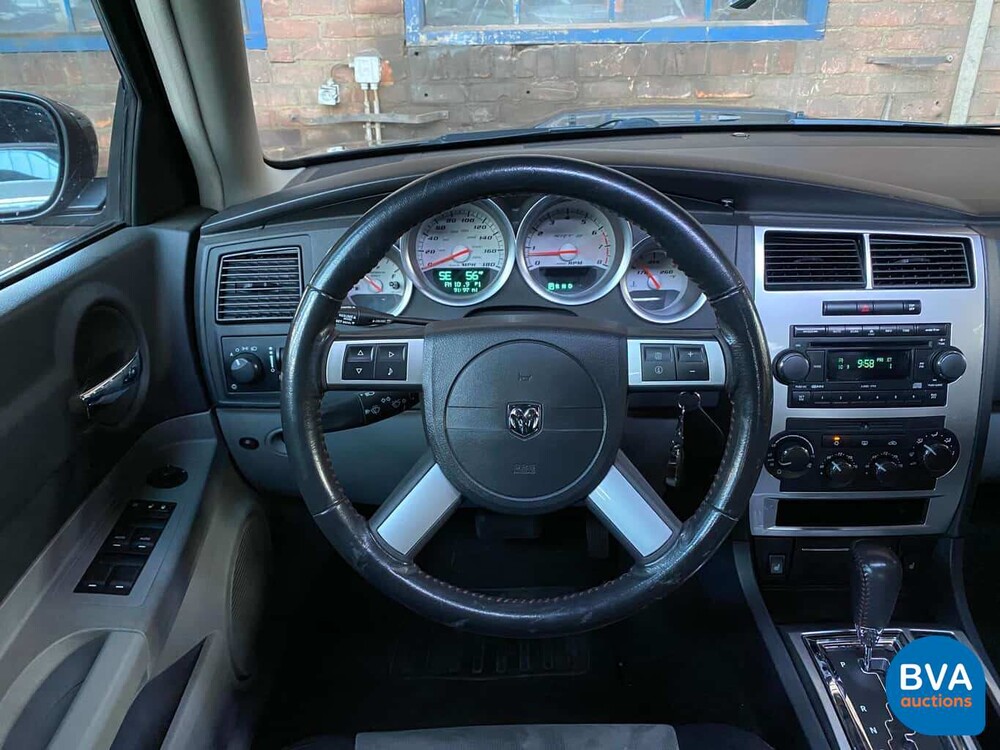 Dodge Charger SRT-8 6.1 V8 432 PS 2007, 49-XZ-FH.