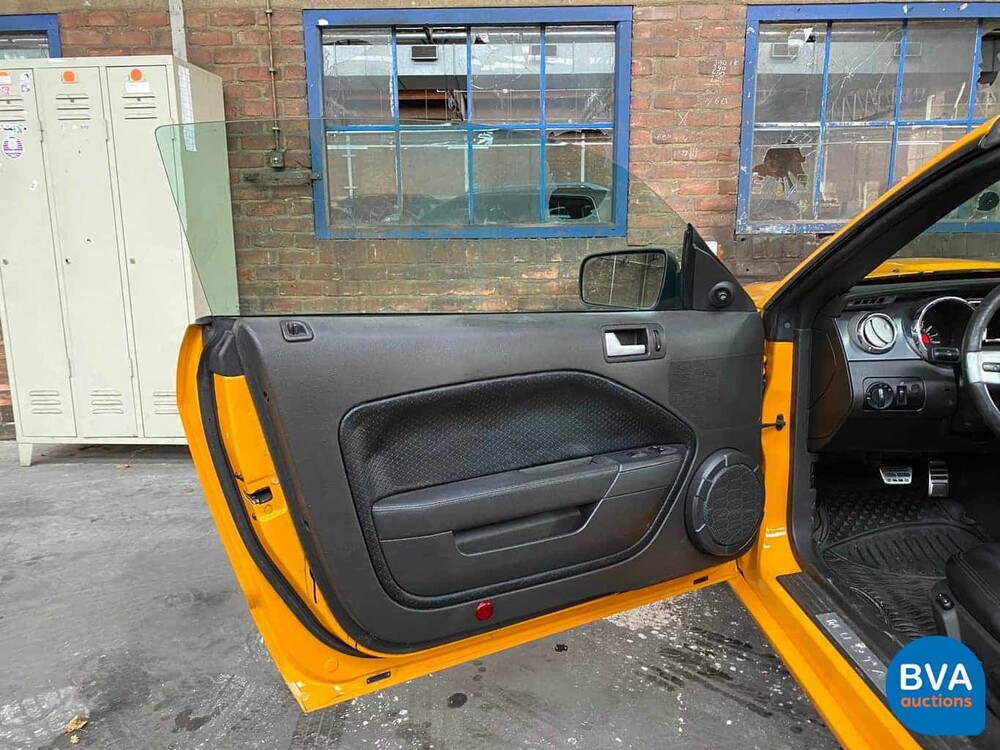 Ford Mustang GT Cabriolet 4.6 V8 305 PS 2007, J-464-JK.