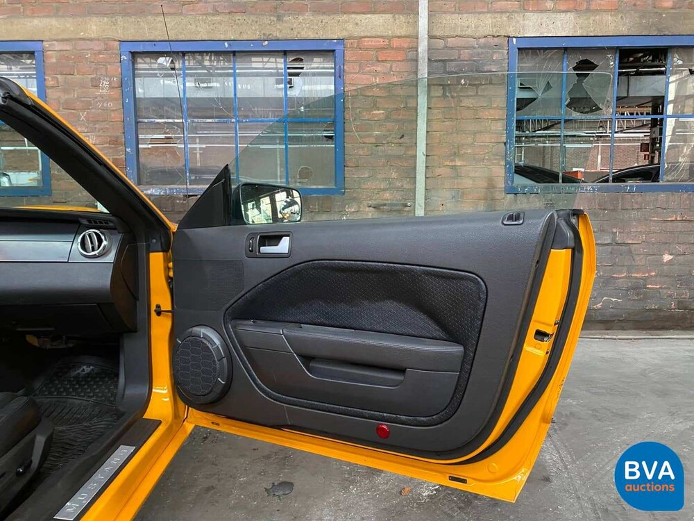 Ford Mustang GT Cabriolet 4.6 V8 305 PS 2007, J-464-JK.