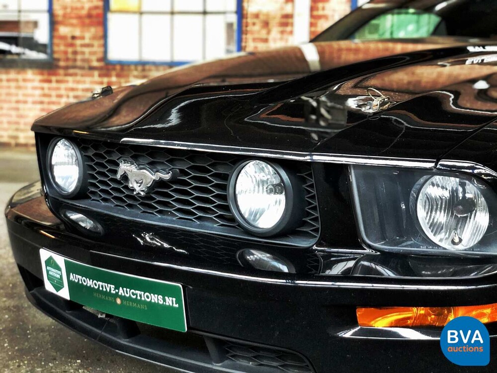 Ford Mustang GT Cabriolet V8 Saleen Kompressor 2006.