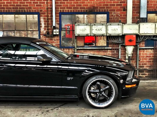 Ford Mustang GT Cabriolet V8 Saleen Supercharger 2006.