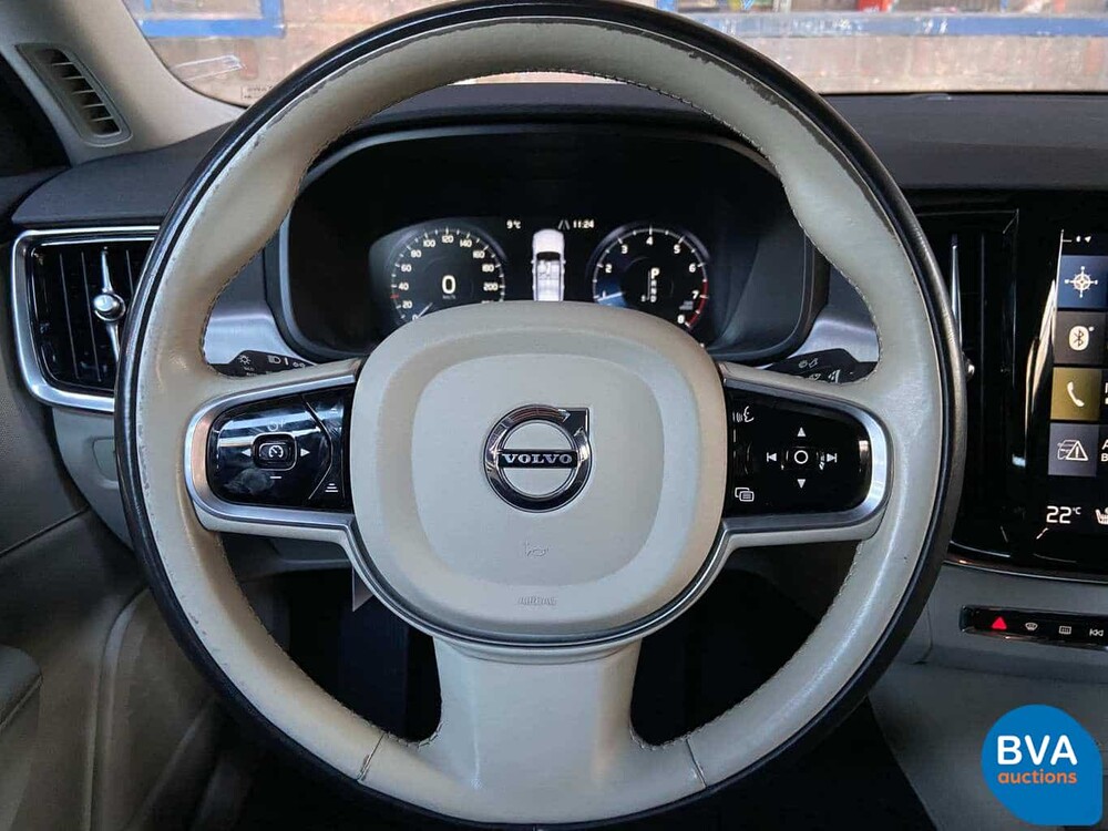 Volvo S90 T5 Beschriftung 254 PS 2017 -Original NL-, NR-709-L.