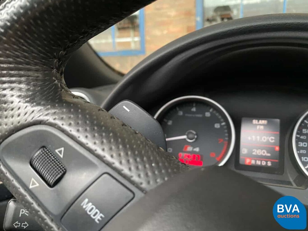 Audi S4 Cabriolet 4.2 V8 Quattro 344 PS 2006 - Original NL - A4, 96-SV-SB.