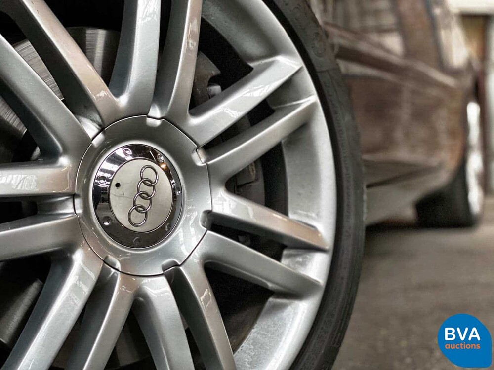 Audi S4 Cabriolet 4.2 V8 Quattro 344 PS 2006 - Original NL - A4, 96-SV-SB.