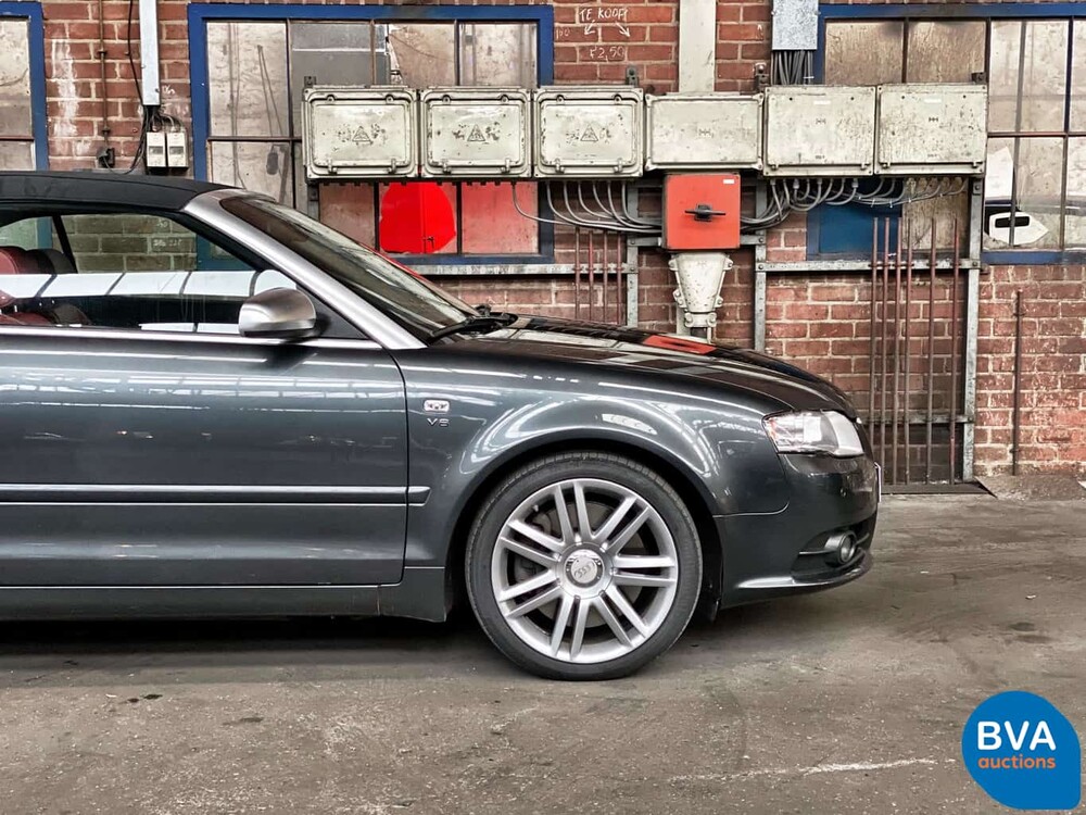 Audi S4 Cabriolet 4.2 V8 Quattro 344 PS 2006 - Original NL - A4, 96-SV-SB.