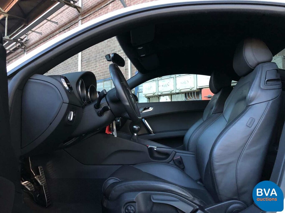 Audi TT 2.0 TDI Quattro Pro Line S 170hp 2013, H-599-XN.