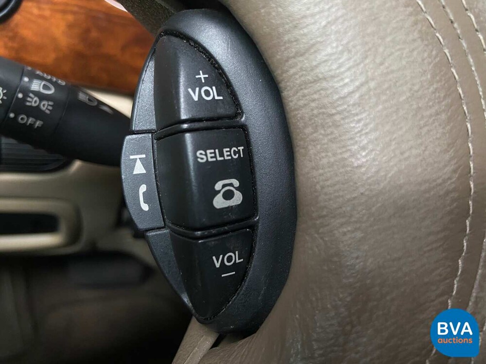 Jaguar XJ8 3.2 V8 237 PS X308 2000.