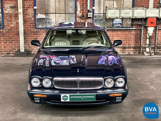 Jaguar XJ8 3.2 V8 237hp X308 2000.