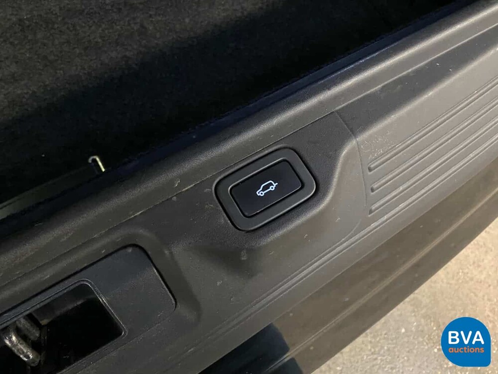 Land Rover Range Rover TDV6 Vogue 258 PS 2017 Org. Niederländisch, KT-553-B.