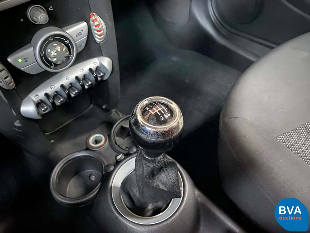 Mini Cooper 1.6 120hp 2007, ST-292-N.