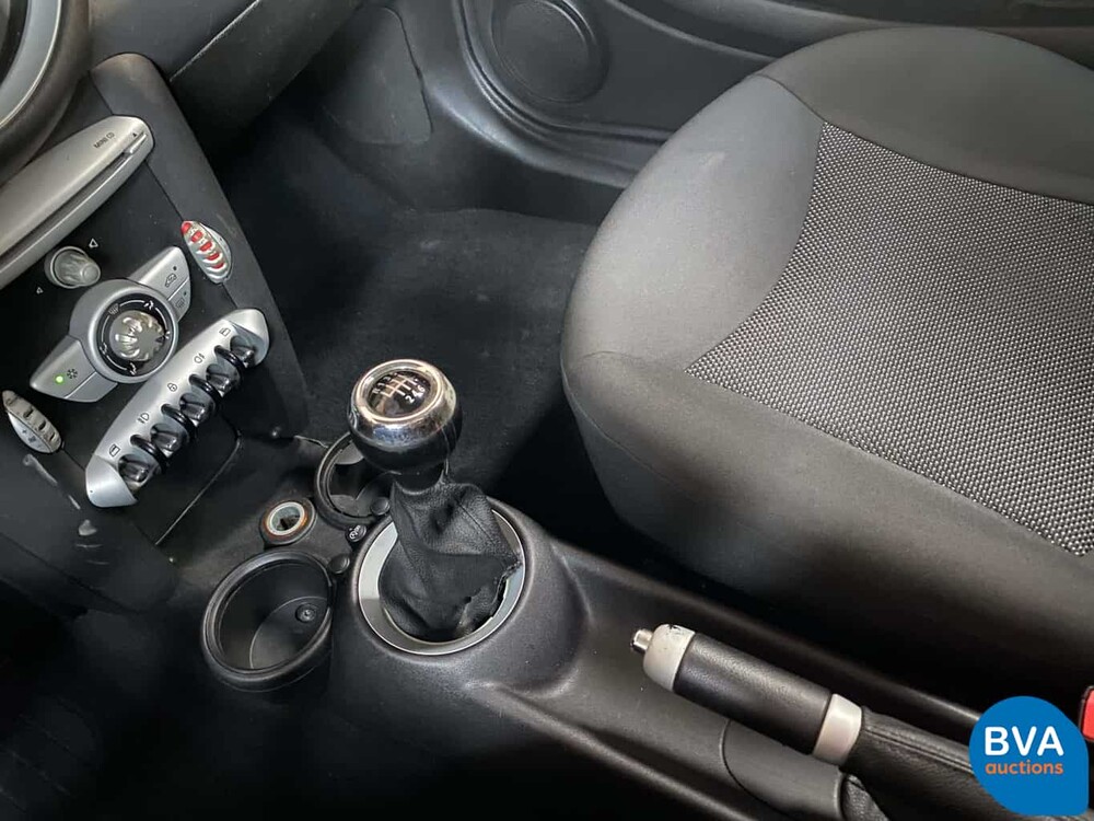 Mini Cooper 1.6 120hp 2007, ST-292-N.