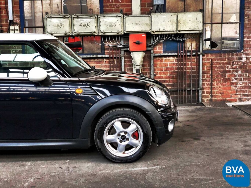 Mini Cooper 1.6 120hp 2007, ST-292-N.