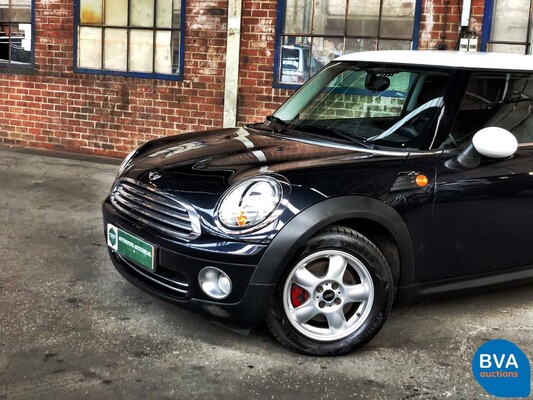 Mini Cooper 1.6 120hp 2007, ST-292-N.