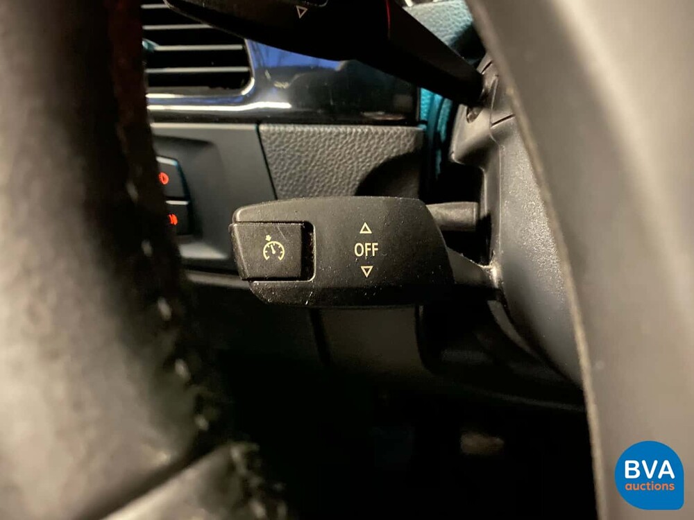 BMW 330i Sedan 258hp Youngtimer 2005, TX-406-N.