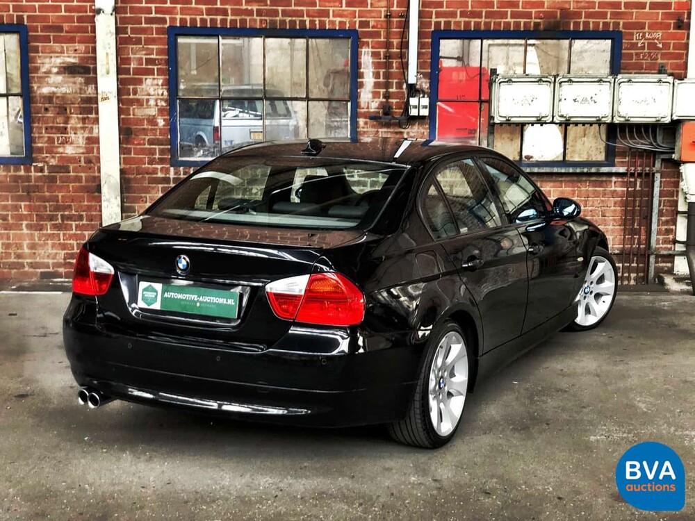 BMW 330i Sedan 258hp Youngtimer 2005, TX-406-N.