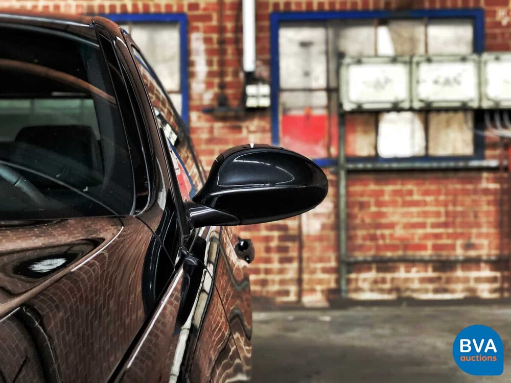 BMW 330i Sedan 258hp Youngtimer 2005, TX-406-N.