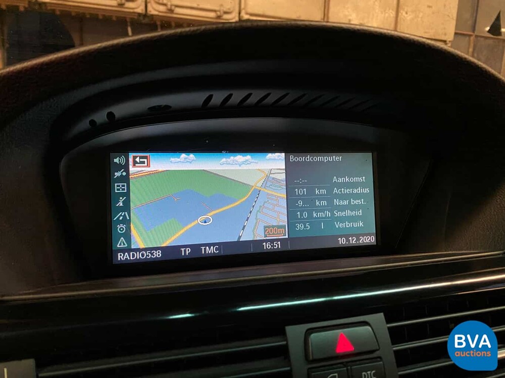 BMW 330i Sedan 258hp Youngtimer 2005, TX-406-N.