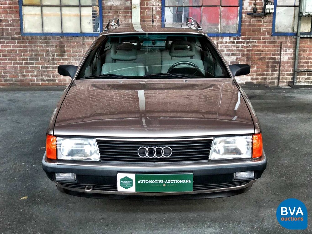 Audi 100 CS Avant 2.2 Five-cylinder automatic 132 hp 1987.