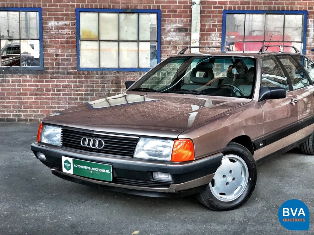 Audi 100 CS Avant 2.2 Five-cylinder automatic 132 hp 1987.