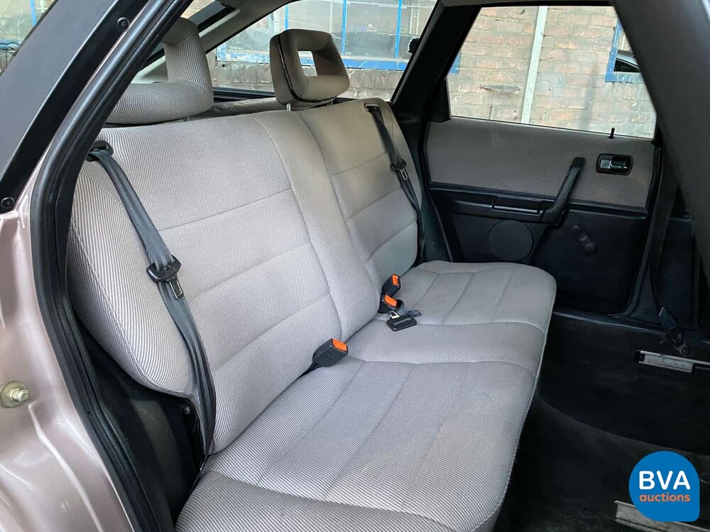 Audi 100 CS Avant 2.2 Five-cylinder automatic 132 hp 1987.