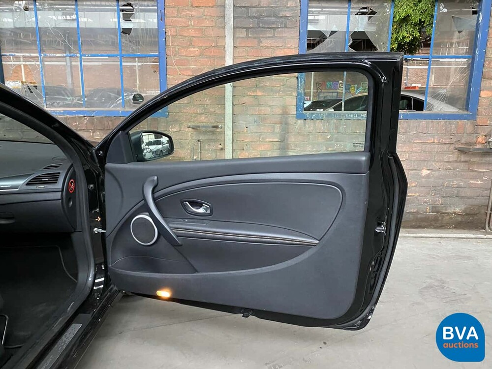 Renault Mégane Coupé RS CUP 2.0 16V T 250 PS 2011.