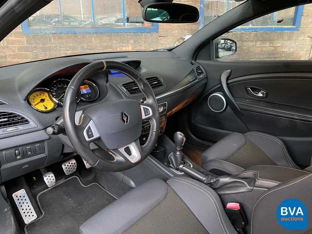 Renault Mégane Coupé RS CUP 2.0 16V T 250 PS 2011.