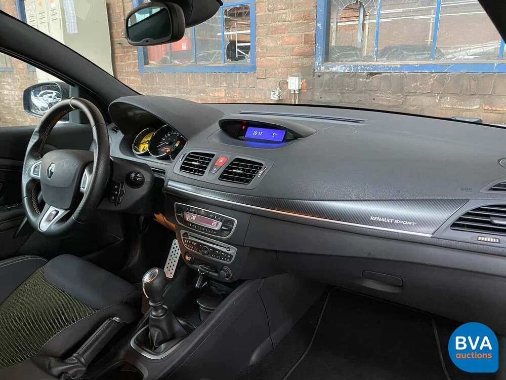 Renault Mégane Coupé RS CUP 2.0 16V T 250 PS 2011.