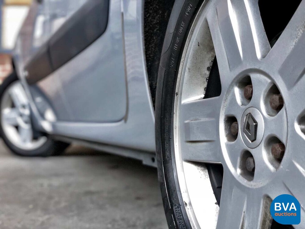 Renault Grand Espace 3.5 V6 241 PS Automatik 2004 - Original NL -, 54-NP-XS.