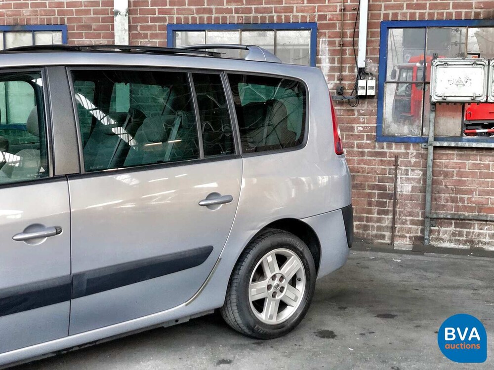 Renault Grand Espace 3.5 V6 241 PS Automatik 2004 - Original NL -, 54-NP-XS.