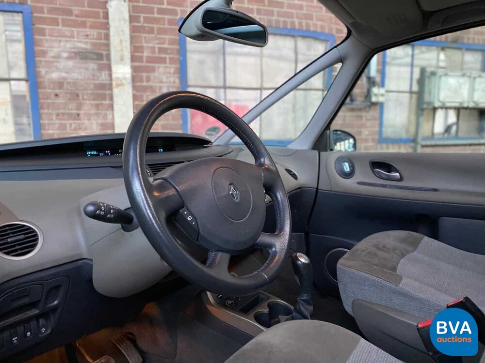 Renault Grand Espace 3.5 V6 241 PS Automatik 2004 - Original NL -, 54-NP-XS.