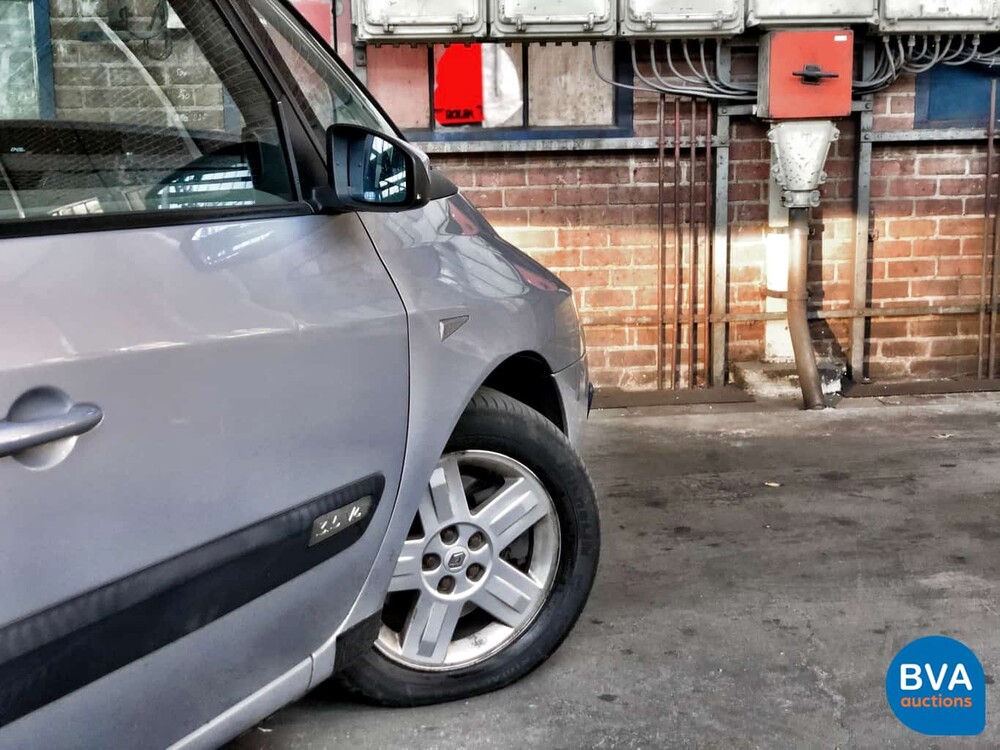 Renault Grand Espace 3.5 V6 241 PS Automatik 2004 - Original NL -, 54-NP-XS.