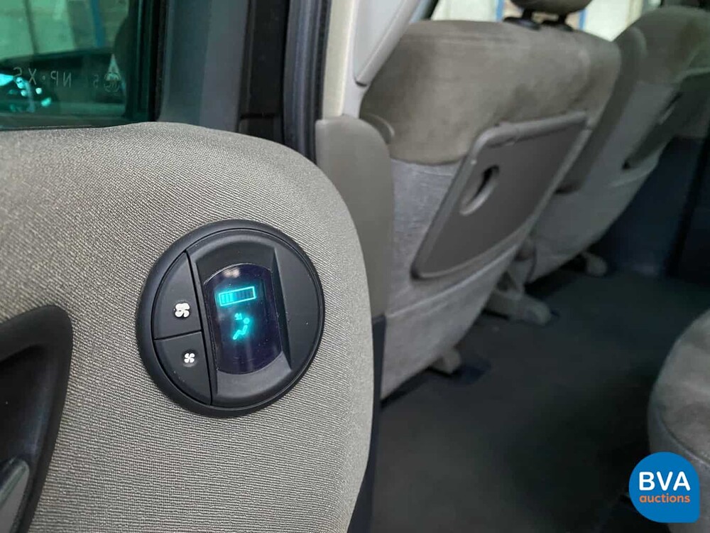 Renault Grand Espace 3.5 V6 241 PS Automatik 2004 - Original NL -, 54-NP-XS.