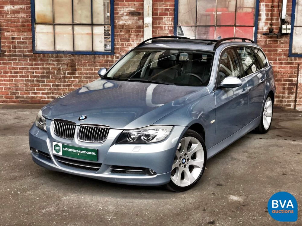 BMW 330xi Touring 230 PS Youngtimer E91 2005.