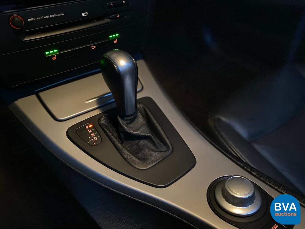 BMW 330xi Touring 230 PS Youngtimer E91 2005.