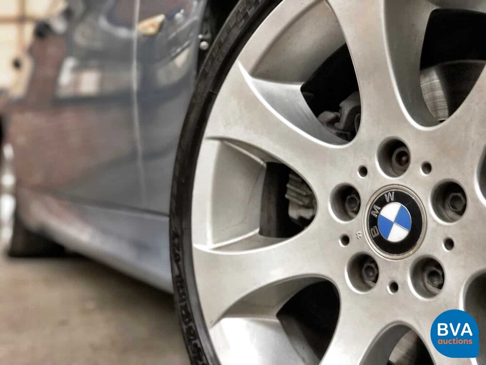 BMW 330xi Touring 230 PS Youngtimer E91 2005.