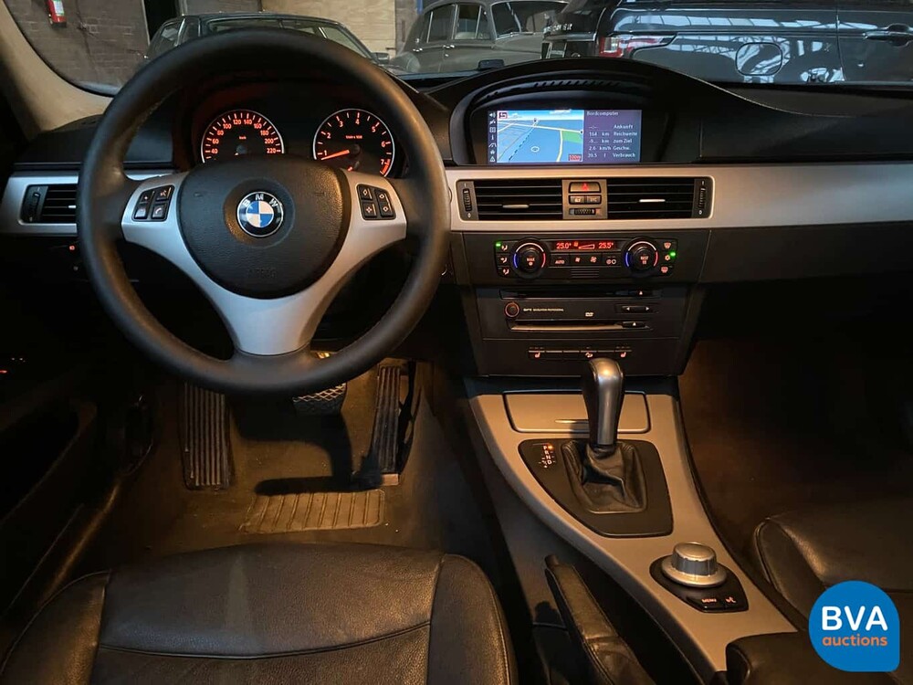 BMW 330xi Touring 230 PS Youngtimer E91 2005.
