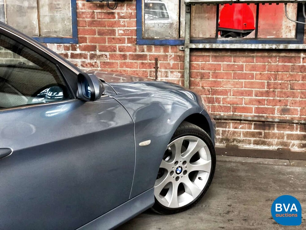 BMW 330xi Touring 230 PS Youngtimer E91 2005.