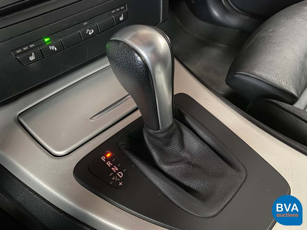 BMW 330xi Touring M Paket 3er 258 PS E91 Youngtimer 2005, J-694-JT.