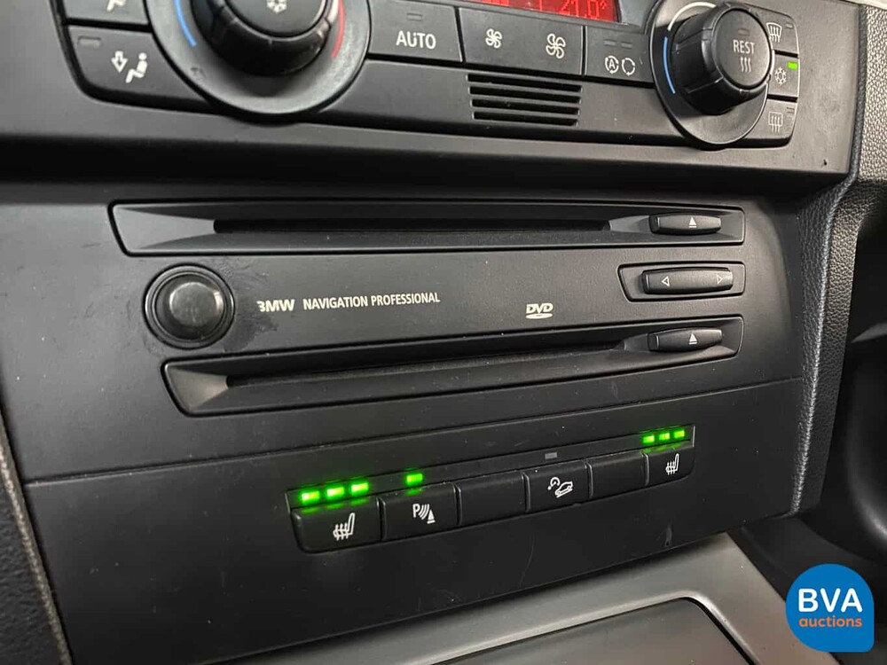 BMW 330xi Touring M Paket 3er 258 PS E91 Youngtimer 2005, J-694-JT.