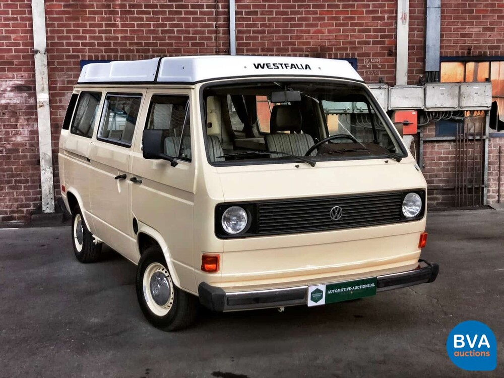 Volkswagen T3 Westfalia Camper Transporter 1982, J-680-JT.
