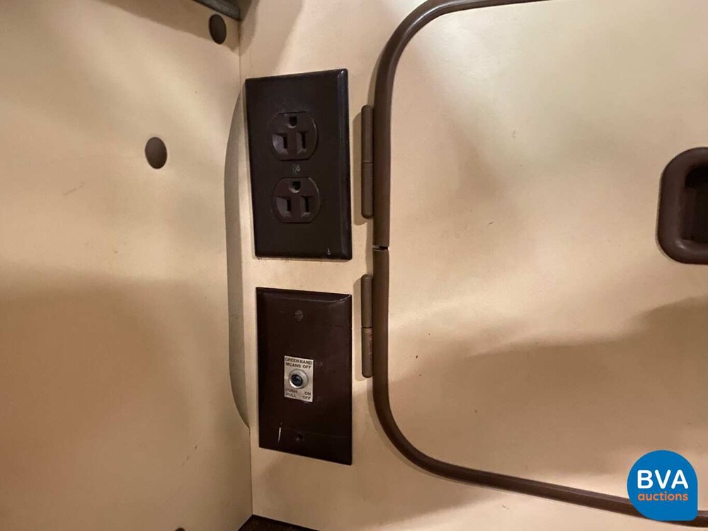 Volkswagen T3 Westfalia Camper Transporter 1982, J-680-JT.