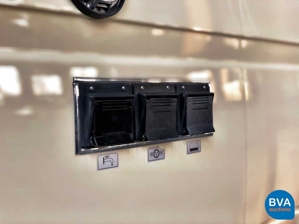 Volkswagen T3 Westfalia Camper Transporter 1982, J-680-JT.