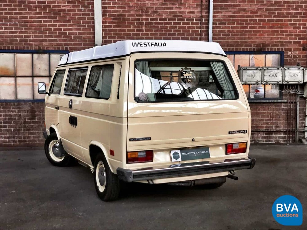 Volkswagen T3 Westfalia Camper Transporter 1982, J-680-JT.