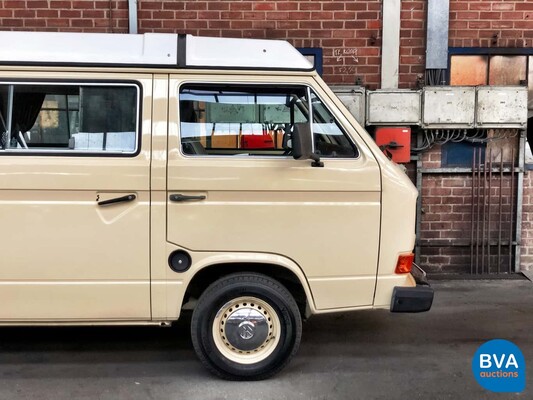 Volkswagen T3 Westfalia Camper Transporter 1982, J-680-JT.