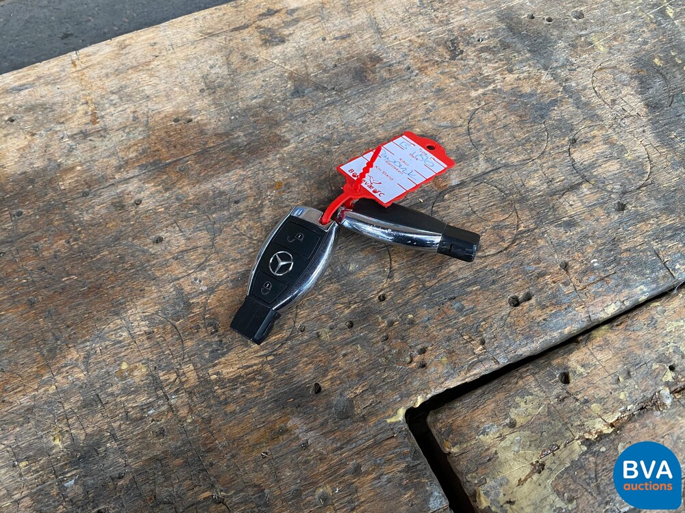 Mercedes-Benz B180 Blue Efficiency 122pk B-Klasse Ambition 2012 -Org NL-, 13-XKS-1