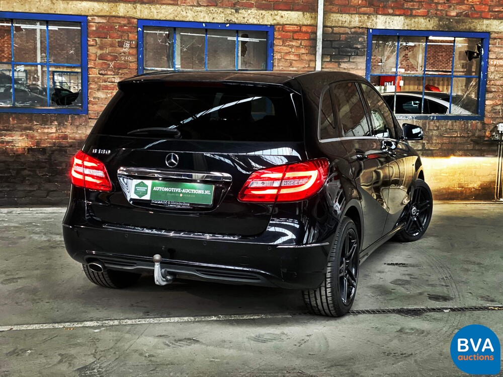 Mercedes-Benz B180 Blue Efficiency 122pk B-Klasse Ambition 2012 -Org NL-, 13-XKS-1