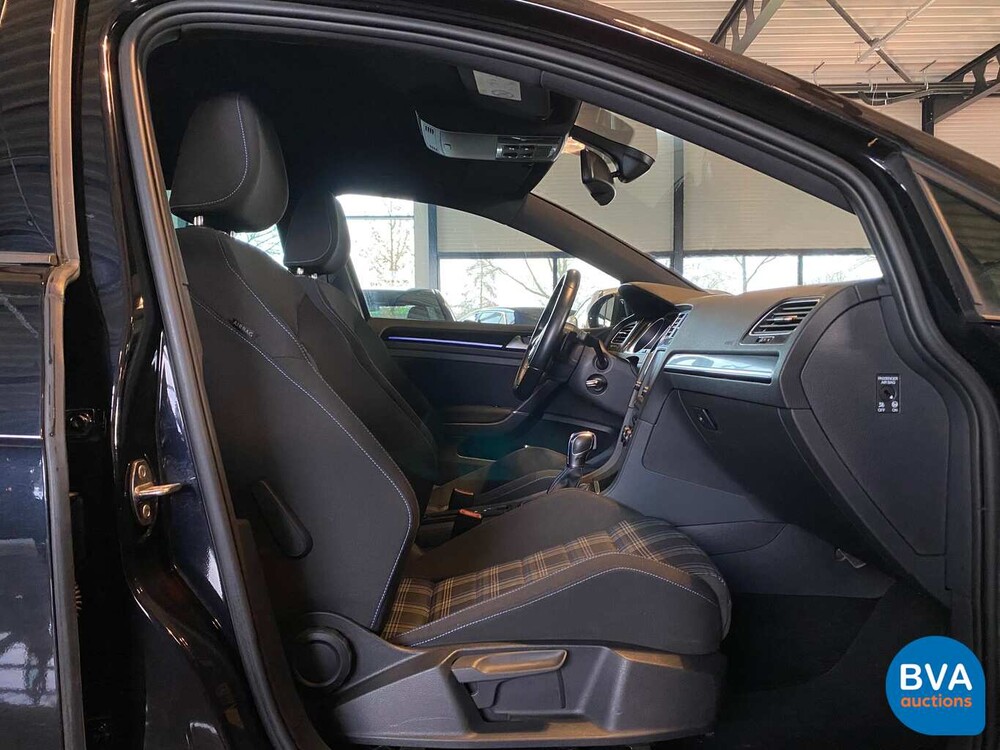 Volkswagen Golf GTE 1.4 TSI 204pk 2015 -Origineel NL-, GT-743-V