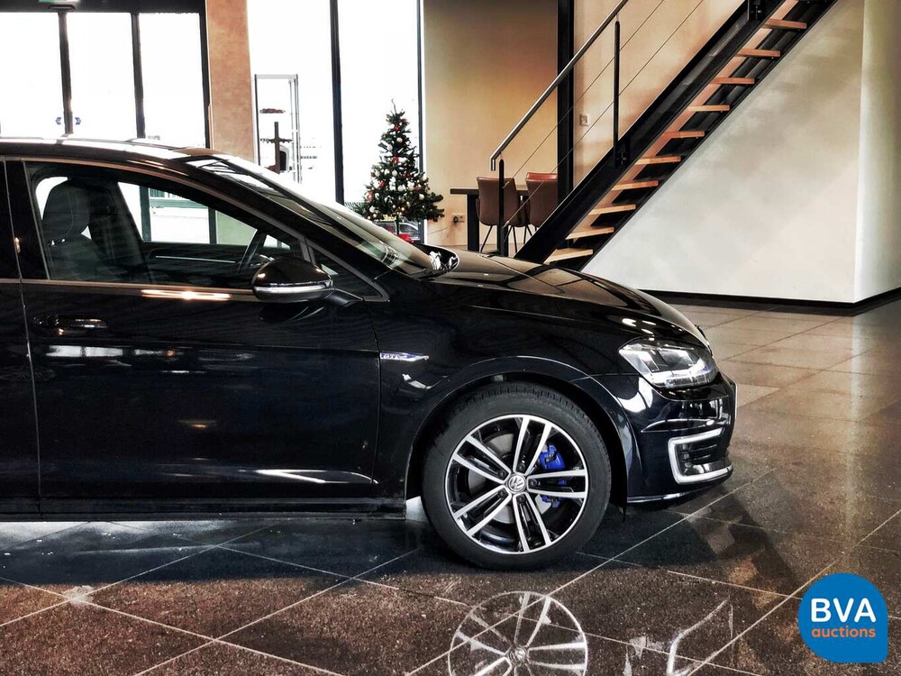 Volkswagen Golf GTE 1.4 TSI 204pk 2015 -Origineel NL-, GT-743-V