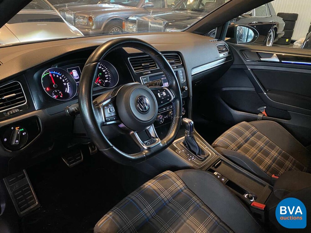 Volkswagen Golf GTE 1.4 TSI 204pk 2015 -Origineel NL-, GT-743-V