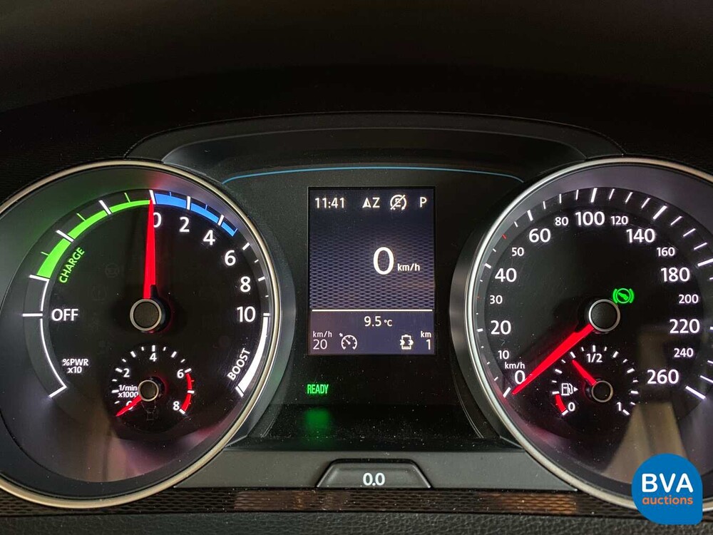 Volkswagen Golf GTE 1.4 TSI 204pk 2015 -Origineel NL-, GT-743-V